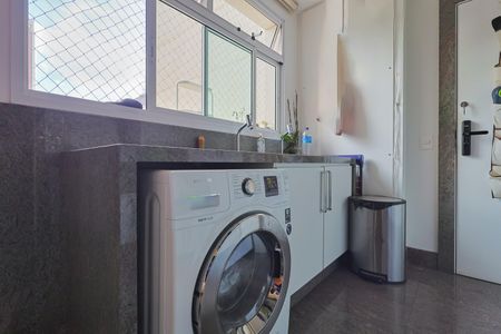 Apartamento à venda com 195m², 4 quartos e 5 vagasÁrea de Serviço