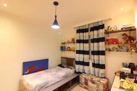 Apartamento à venda com 64m², 2 quartos e 2 vagasQuarto 2