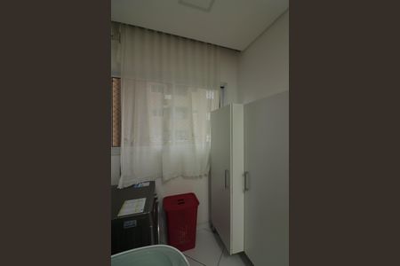 Apartamento à venda com 64m², 2 quartos e 2 vagasÁrea de Serviço