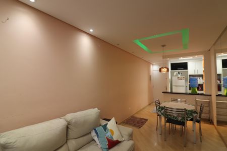 Apartamento à venda com 64m², 2 quartos e 2 vagasSala 