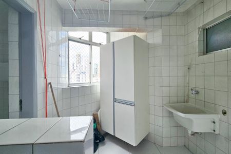 Apartamento para alugar com 113m², 3 quartos e 2 vagasÁrea de Serviço