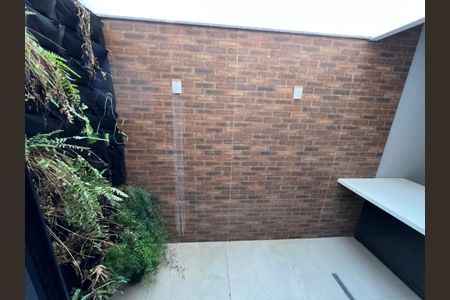 Casa à venda com 135m², 3 quartos e 2 vagas Casa à venda com 135m², 3 quartos e 2 vagasFoto 02