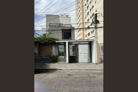 Casa à venda com 135m², 3 quartos e 2 vagas Casa à venda com 135m², 3 quartos e 2 vagasFoto 01