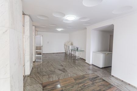 Apartamento à venda com 150m², 4 quartos e 2 vagasÁrea comum - Salão de festas
