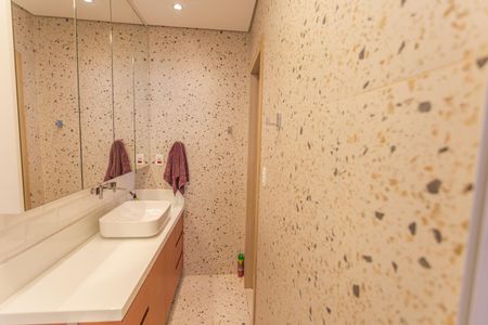 Apartamento à venda com 150m², 4 quartos e 2 vagasBanheiro da Suíte