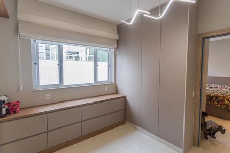 Apartamento à venda com 150m², 4 quartos e 2 vagasCloset da Suíte