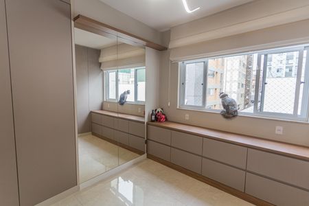 Apartamento à venda com 150m², 4 quartos e 2 vagasCloset da Suíte