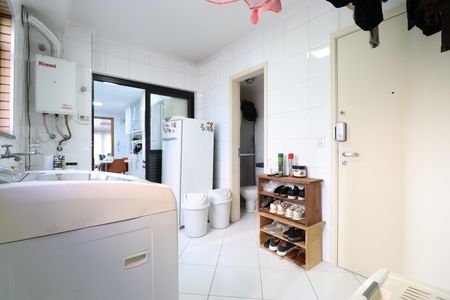 Apartamento à venda com 147m², 3 quartos e 3 vagasÁrea de Serviço