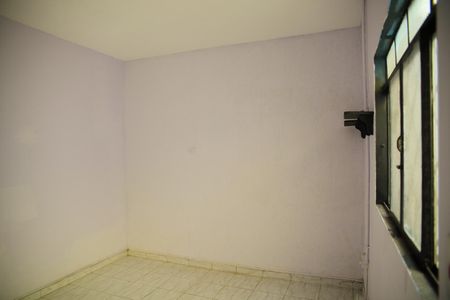 Casa para alugar com 115m², 2 quartos e 2 vagasQuarto 1 