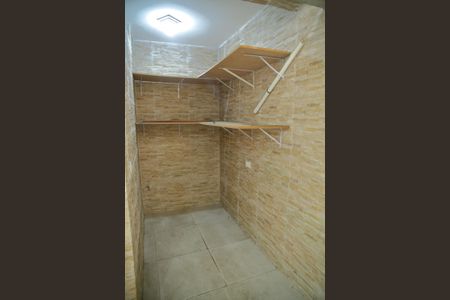 Casa para alugar com 115m², 2 quartos e 2 vagasDepósito/ Despensa 