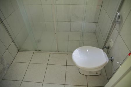 Casa para alugar com 115m², 2 quartos e 2 vagasBanheiro 