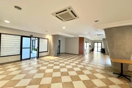 Apartamento à venda com 127m², 3 quartos e 3 vagas Apartamento à venda com 127m², 3 quartos e 3 vagasÁrea comum - Salão de festas