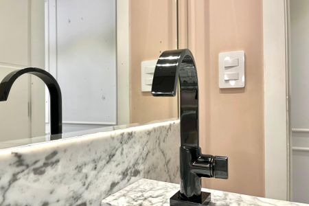 Apartamento à venda com 127m², 3 quartos e 3 vagas Apartamento à venda com 127m², 3 quartos e 3 vagasLavabo