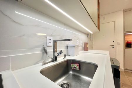 Apartamento à venda com 127m², 3 quartos e 3 vagas Apartamento à venda com 127m², 3 quartos e 3 vagasCozinha