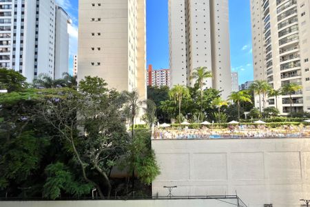 Apartamento à venda com 127m², 3 quartos e 3 vagas Apartamento à venda com 127m², 3 quartos e 3 vagasVista da Suíte 1