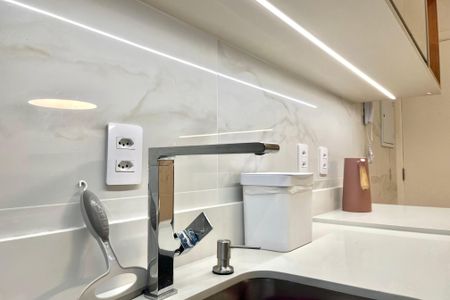 Apartamento à venda com 127m², 3 quartos e 3 vagas Apartamento à venda com 127m², 3 quartos e 3 vagasCozinha