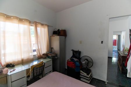 Casa à venda com 800m², 2 quartos e 2 vagas Casa à venda com 800m², 2 quartos e 2 vagasQuarto 1