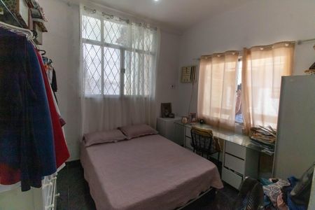 Casa à venda com 800m², 2 quartos e 2 vagas Casa à venda com 800m², 2 quartos e 2 vagasQuarto 1