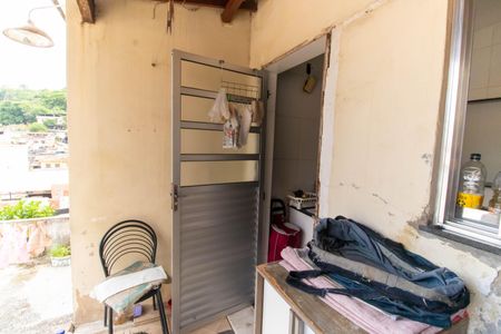 Casa à venda com 800m², 2 quartos e 2 vagas Casa à venda com 800m², 2 quartos e 2 vagasÁrea de Serviço