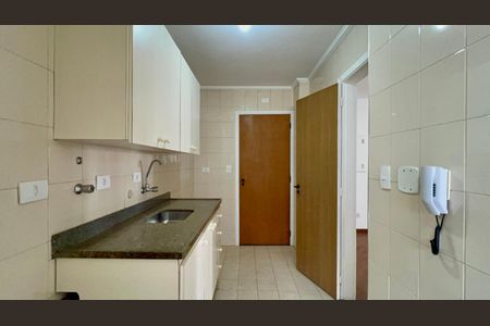 Apartamento para alugar com 68m², 2 quartos e 2 vagas Apartamento para alugar com 68m², 2 quartos e 2 vagasCozinha
