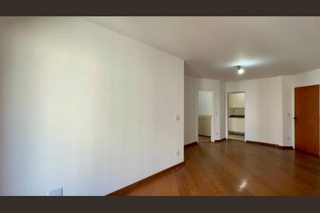 Apartamento para alugar com 68m², 2 quartos e 2 vagas Apartamento para alugar com 68m², 2 quartos e 2 vagasSala
