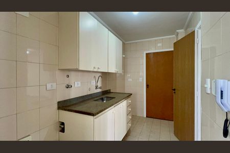 Apartamento para alugar com 68m², 2 quartos e 2 vagas Apartamento para alugar com 68m², 2 quartos e 2 vagasCozinha