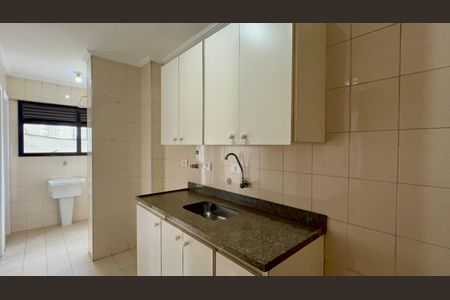Apartamento para alugar com 68m², 2 quartos e 2 vagas Apartamento para alugar com 68m², 2 quartos e 2 vagasCozinha