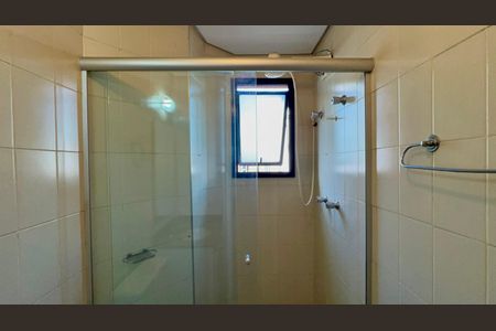 Apartamento para alugar com 68m², 2 quartos e 2 vagas Apartamento para alugar com 68m², 2 quartos e 2 vagasBanheiro da Suíte