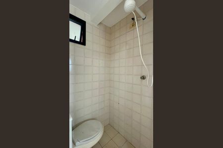 Apartamento para alugar com 68m², 2 quartos e 2 vagas Apartamento para alugar com 68m², 2 quartos e 2 vagasBanheiro de serviço