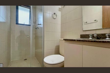 Apartamento para alugar com 68m², 2 quartos e 2 vagas Apartamento para alugar com 68m², 2 quartos e 2 vagasBanheiro