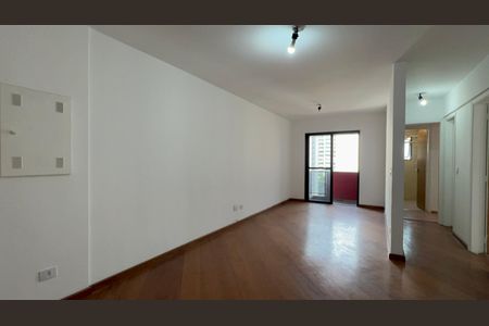 Apartamento para alugar com 68m², 2 quartos e 2 vagas Apartamento para alugar com 68m², 2 quartos e 2 vagasSala