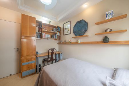 Apartamento à venda com 116m², 3 quartos e 2 vagas Apartamento à venda com 116m², 3 quartos e 2 vagasQuarto 2