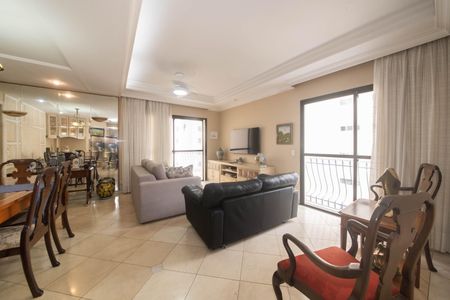 Apartamento à venda com 116m², 3 quartos e 2 vagas Apartamento à venda com 116m², 3 quartos e 2 vagasSala