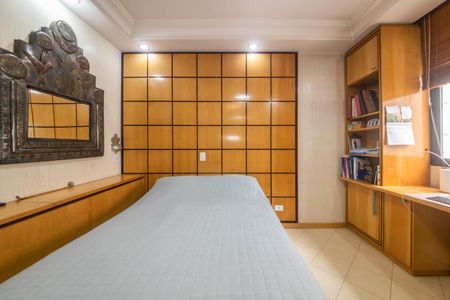 Apartamento à venda com 116m², 3 quartos e 2 vagas Apartamento à venda com 116m², 3 quartos e 2 vagasSuíte