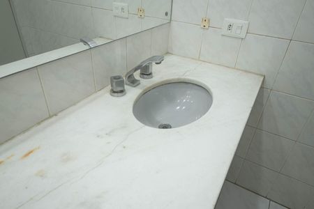 Apartamento à venda com 116m², 3 quartos e 2 vagas Apartamento à venda com 116m², 3 quartos e 2 vagasBanheiro da Suíte