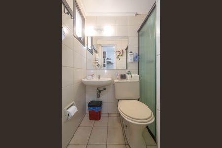 Apartamento à venda com 116m², 3 quartos e 2 vagas Apartamento à venda com 116m², 3 quartos e 2 vagasÁrea de Serviço - Banheiro