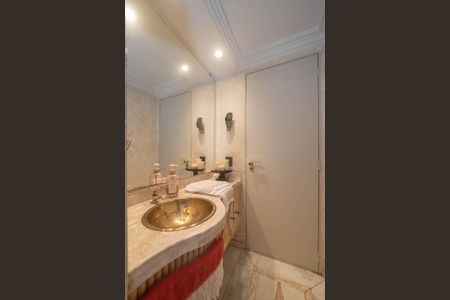 Apartamento à venda com 116m², 3 quartos e 2 vagas Apartamento à venda com 116m², 3 quartos e 2 vagasLavabo