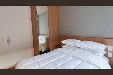 Suíte/ Cozinha   de kitnet/studio para alugar com 1 quarto, 25m² em Indianópolis, São Paulo