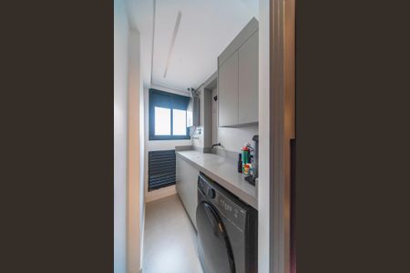 Apartamento à venda com 108m², 1 quarto e 1 vagaÁrea de Serviço