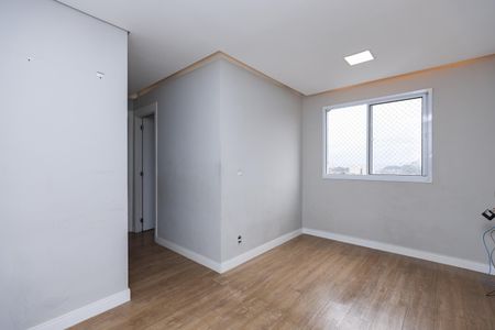 Sala de apartamento para alugar com 2 quartos, 40m² em Parque Reboucas, São Paulo