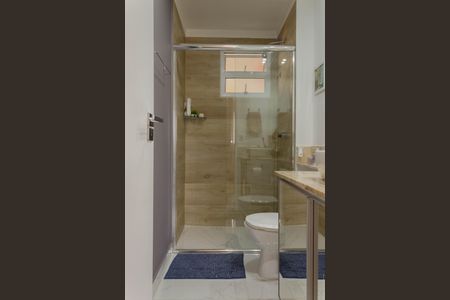 Apartamento à venda com 80m², 2 quartos e 1 vaga Apartamento à venda com 80m², 2 quartos e 1 vagaBanheiro