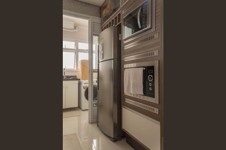 Apartamento à venda com 80m², 2 quartos e 1 vaga Apartamento à venda com 80m², 2 quartos e 1 vagaCozinha