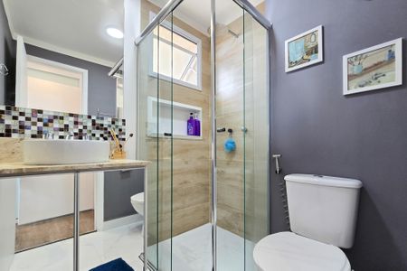 Apartamento à venda com 80m², 2 quartos e 1 vaga Apartamento à venda com 80m², 2 quartos e 1 vagaBanheiro - Suíte