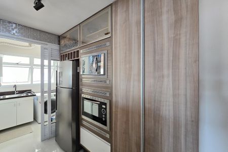 Apartamento à venda com 80m², 2 quartos e 1 vaga Apartamento à venda com 80m², 2 quartos e 1 vagaCozinha