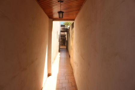 Casa à venda com 250m², 2 quartos e 2 vagasQuintal