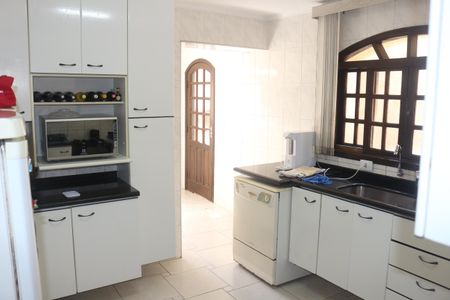 Casa à venda com 250m², 2 quartos e 2 vagasCozinha