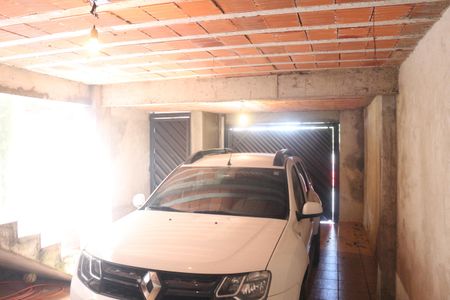 Casa à venda com 250m², 2 quartos e 2 vagasGaragem