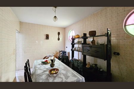 Casa para alugar com 85m², 3 quartos e 3 vagas Casa para alugar com 85m², 3 quartos e 3 vagasSala de jantar