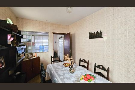 Casa para alugar com 85m², 3 quartos e 3 vagas Casa para alugar com 85m², 3 quartos e 3 vagasSala de jantar