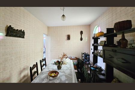 Casa para alugar com 85m², 3 quartos e 3 vagas Casa para alugar com 85m², 3 quartos e 3 vagasSala de jantar